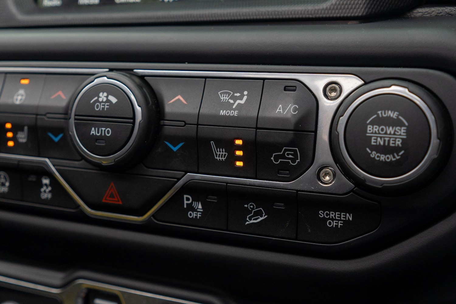 Used Jeep Wrangler 2019 for sale - 76388361: Photo 26