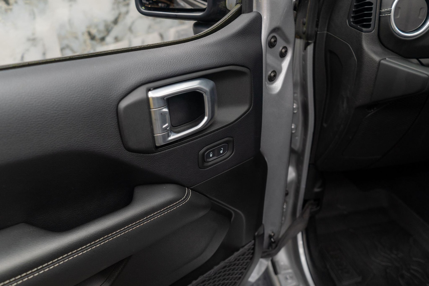 Used Jeep Wrangler 2019 for sale - 76388361: Photo 36