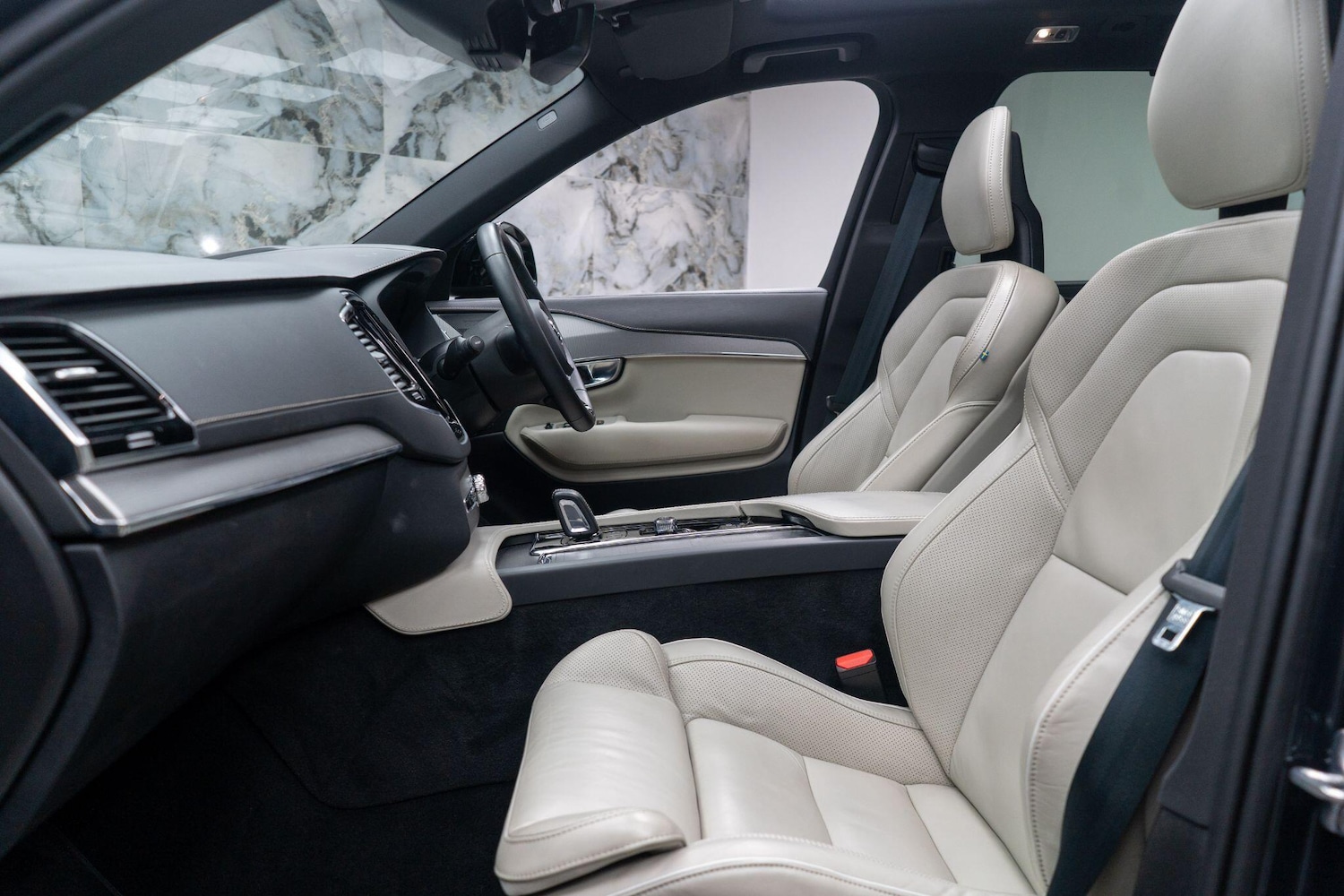 Used Volvo XC90 2021 for sale - 76388891: Photo 15