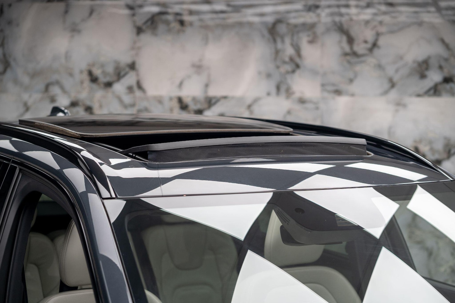 Used Volvo XC90 2021 for sale - 76388891: Photo 2