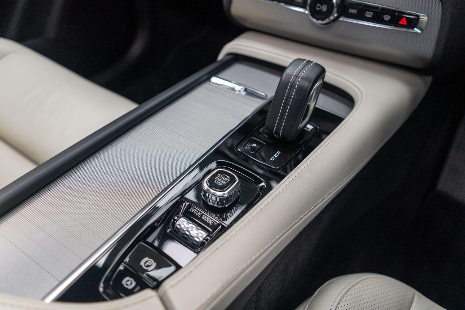 Used Volvo XC90 2021 for sale - 76388891: Photo 29