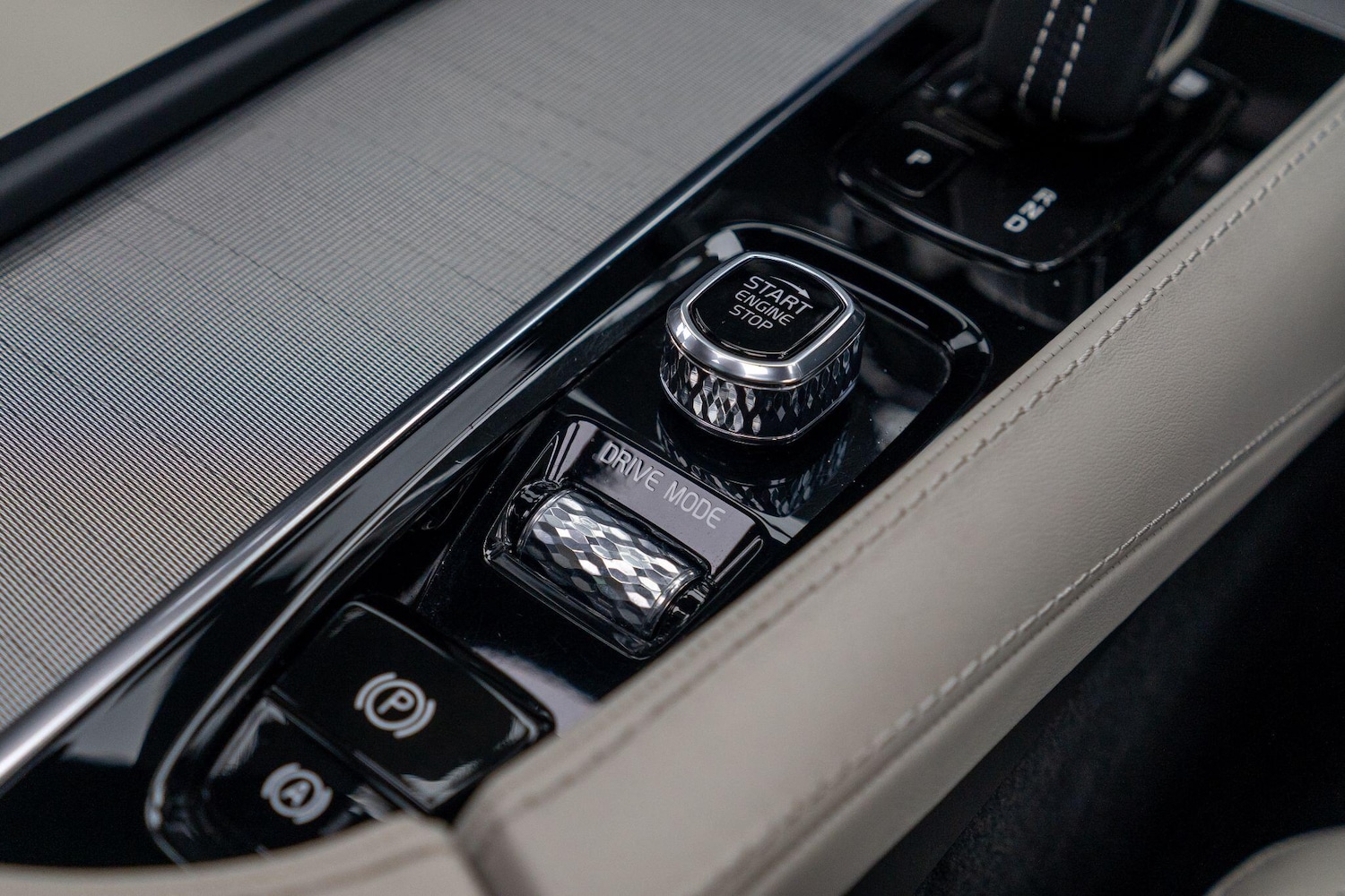 Used Volvo XC90 2021 for sale - 76388891: Photo 30