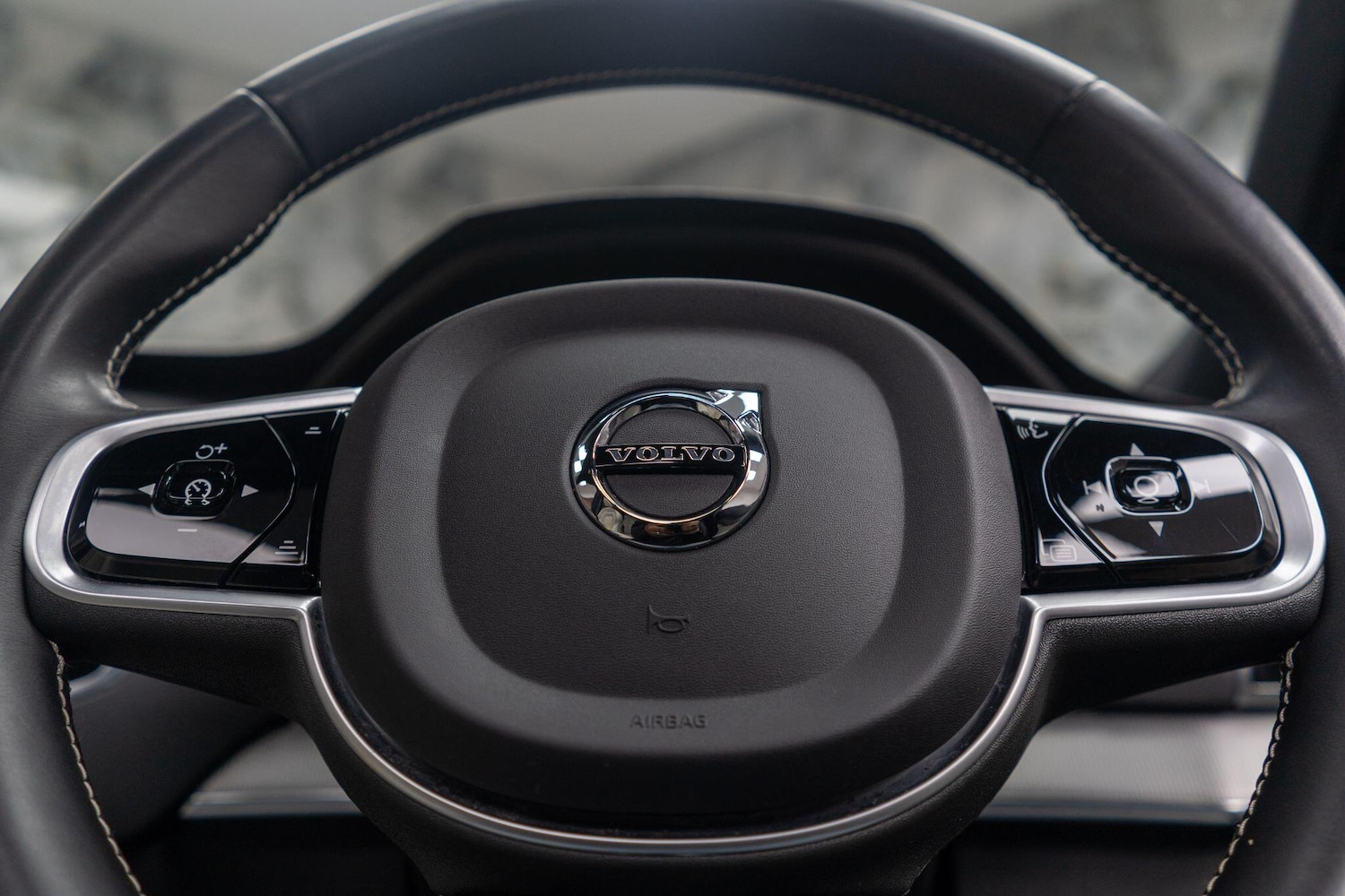 Used Volvo XC90 2021 for sale - 76388891: Photo 41