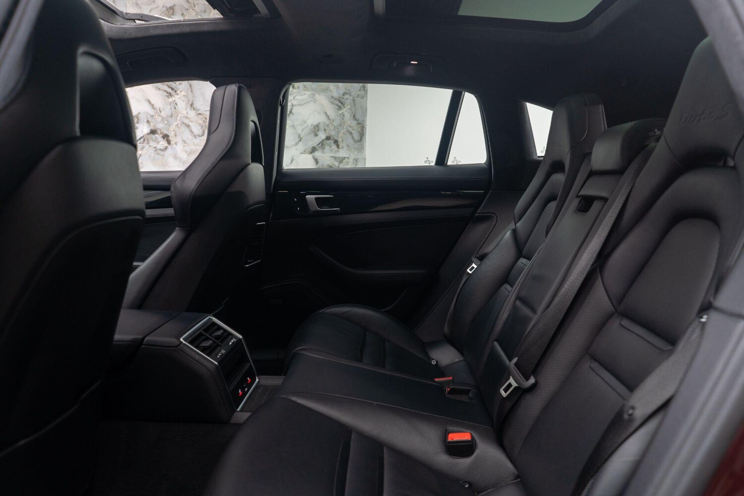 Used Porsche Panamera 2018 for sale - 76671401: Photo 17