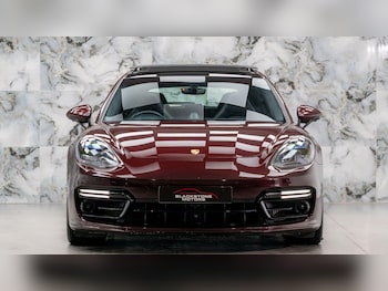 Used Porsche Panamera 2018 for sale - 76671401: Photo