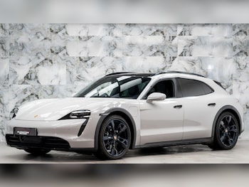 Used Porsche Taycan 2021 for sale - 75478920: Photo