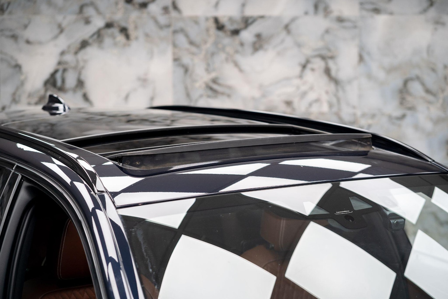 Used BMW 5 Series 2019 for sale - 76702132: Photo 2