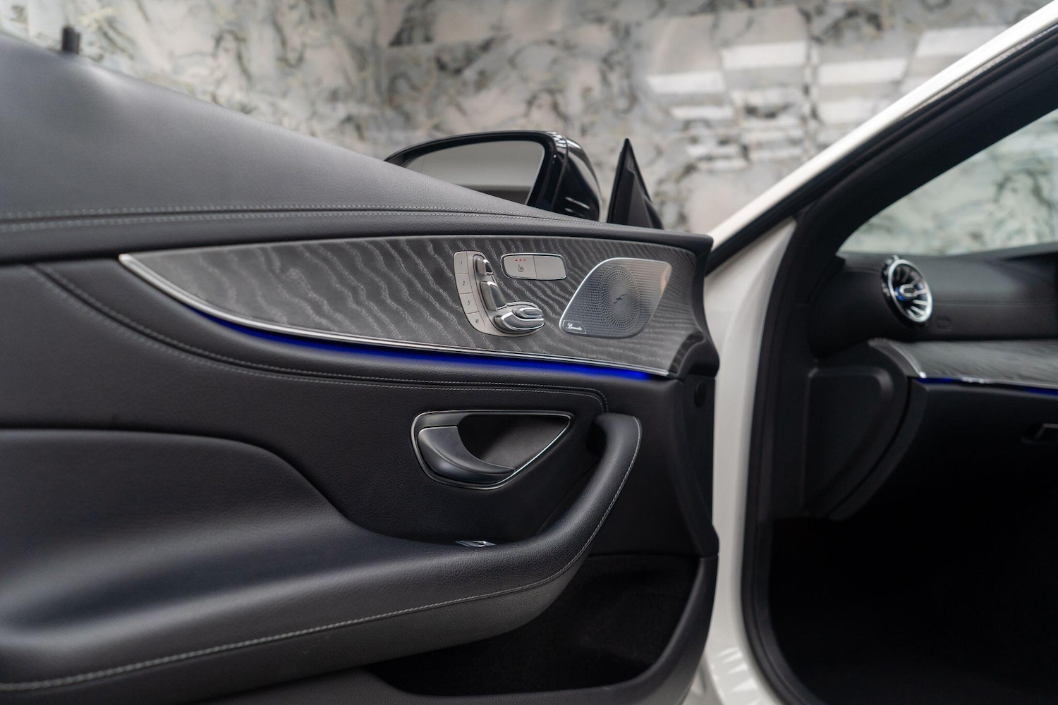 Used Mercedes-Benz CLS 2021 for sale - 76996015: Photo 35