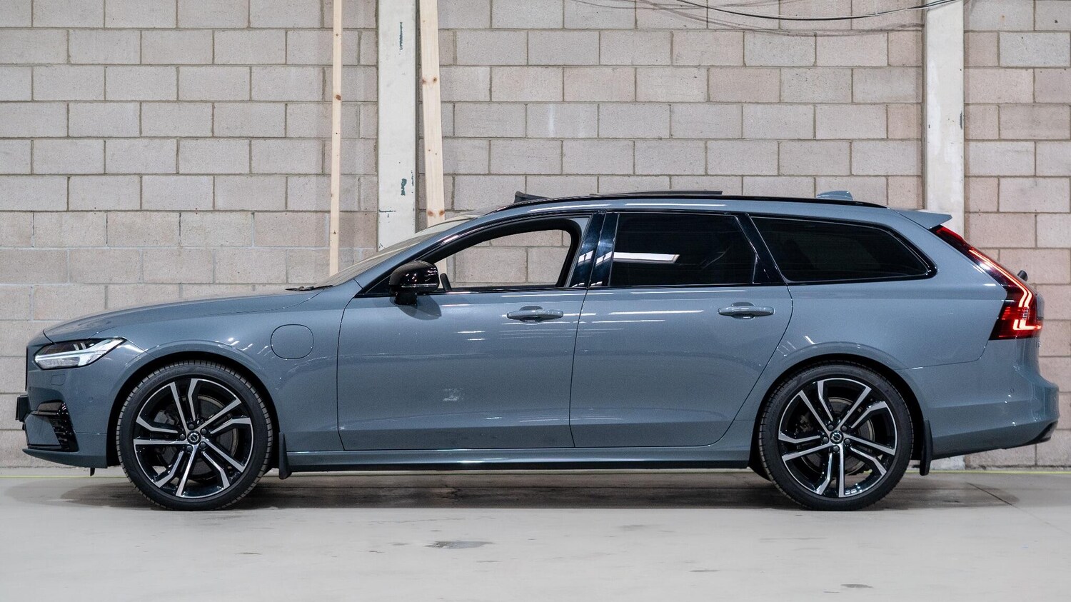 Used Volvo V90 2022 for sale - 77768434: Photo 8