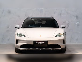 Used Porsche Taycan 2024 for sale - 78999354: Photo