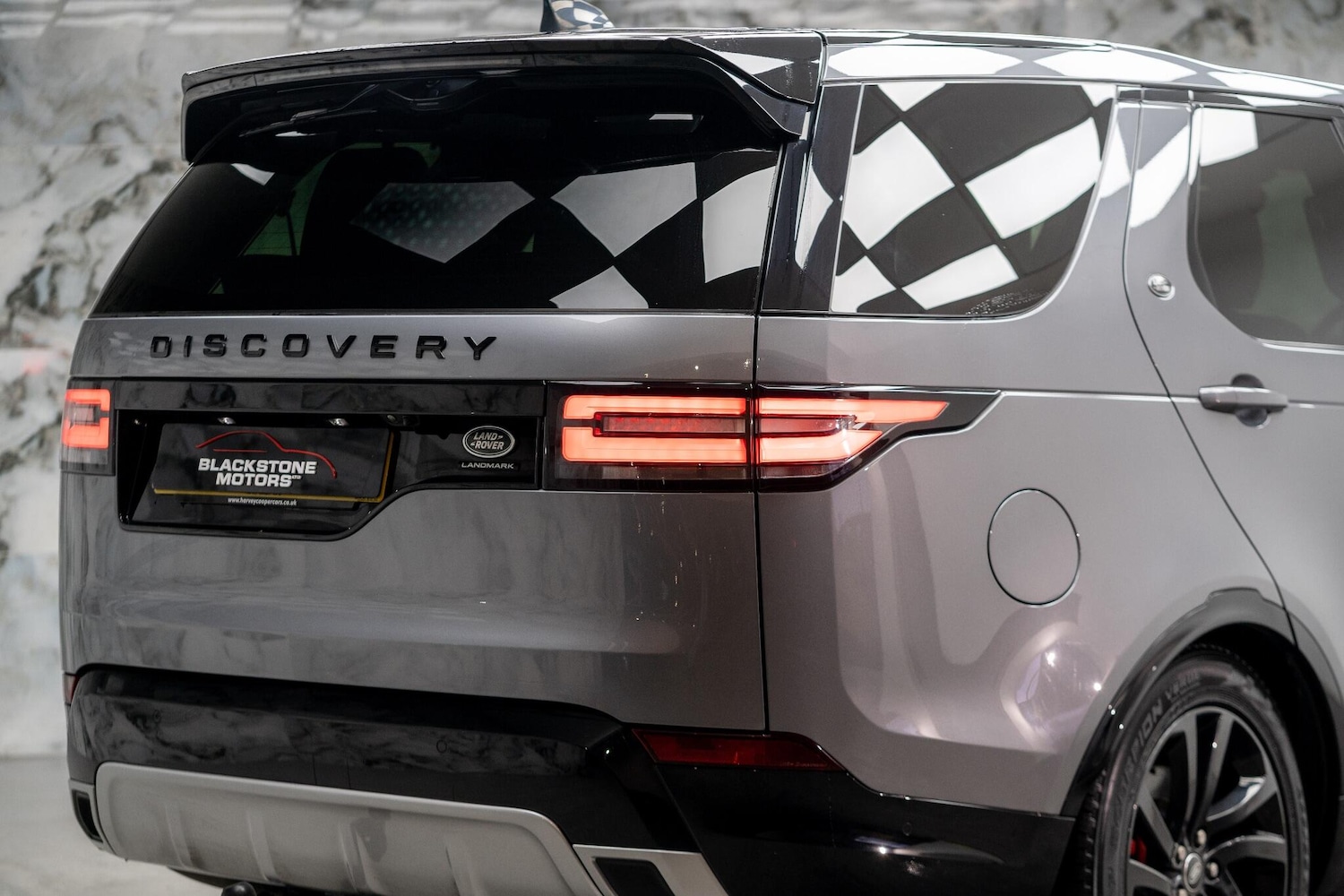 Used Land Rover Discovery 2020 for sale - 77468037: Photo 10