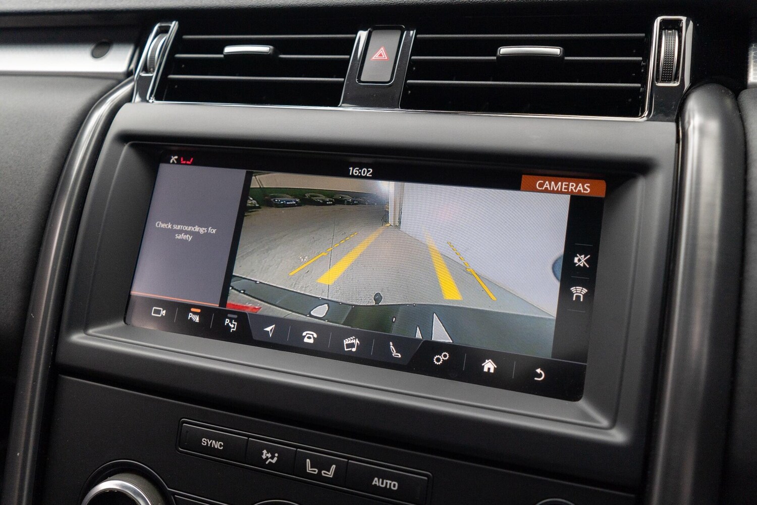 Used Land Rover Discovery 2020 for sale - 77468037: Photo 19