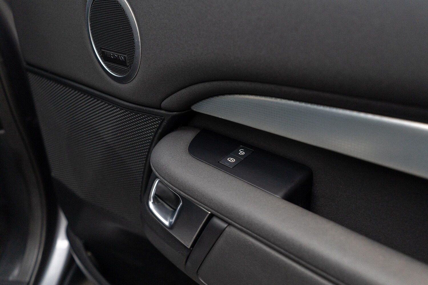 Used Land Rover Discovery 2020 for sale - 77468037: Photo 28