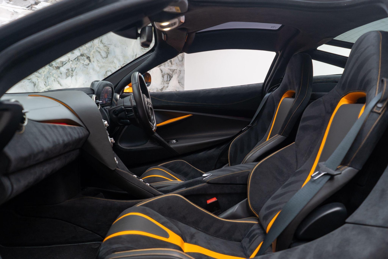 Used McLaren 720S 2018 for sale - 76389021: Photo 14