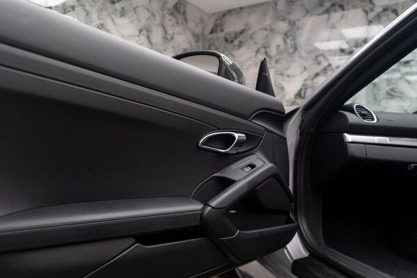 Used Porsche 718 Boxster 2023 for sale - 76167183: Photo 38