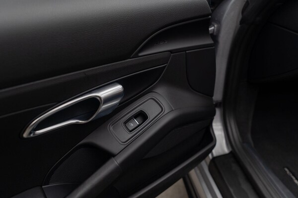 Used Porsche 718 Boxster 2023 for sale - 76167183: Photo 39