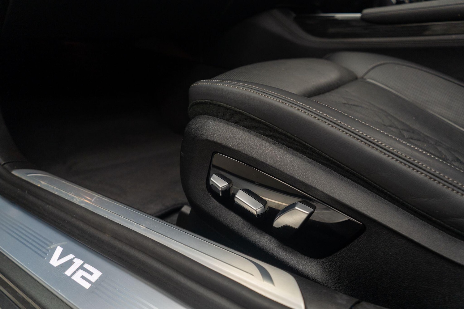 Used BMW 7 Series 2018 for sale - 76912923: Photo 43