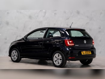 Used Volkswagen Polo 2015 for sale - 78528068: Photo