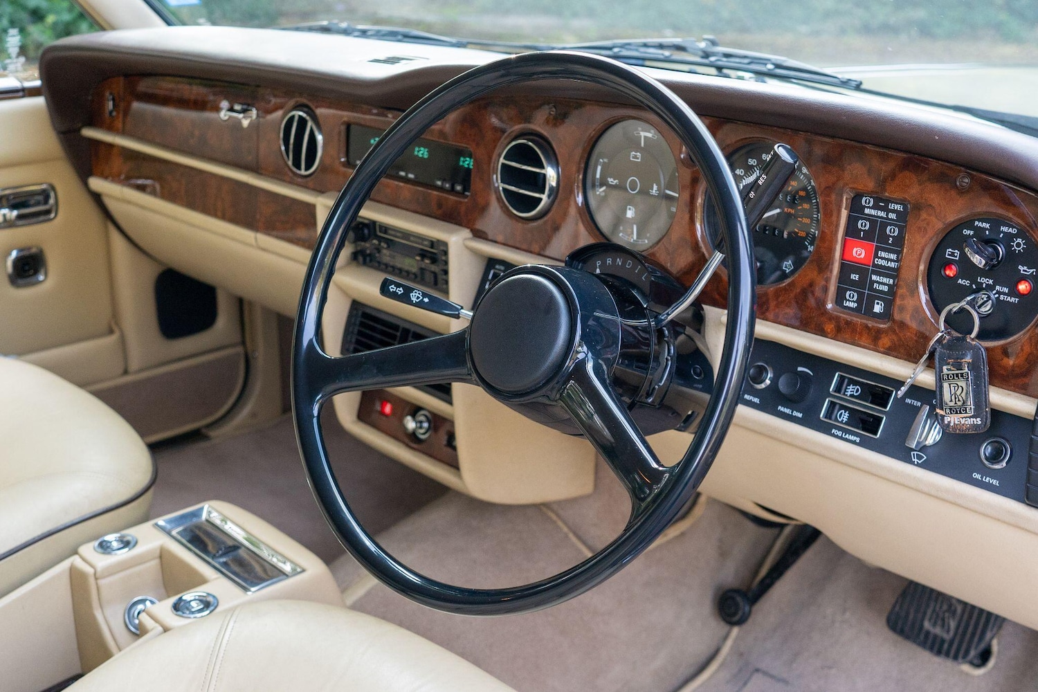 Used Rolls-Royce Silver Spirit for sale - 76714625: Photo 29