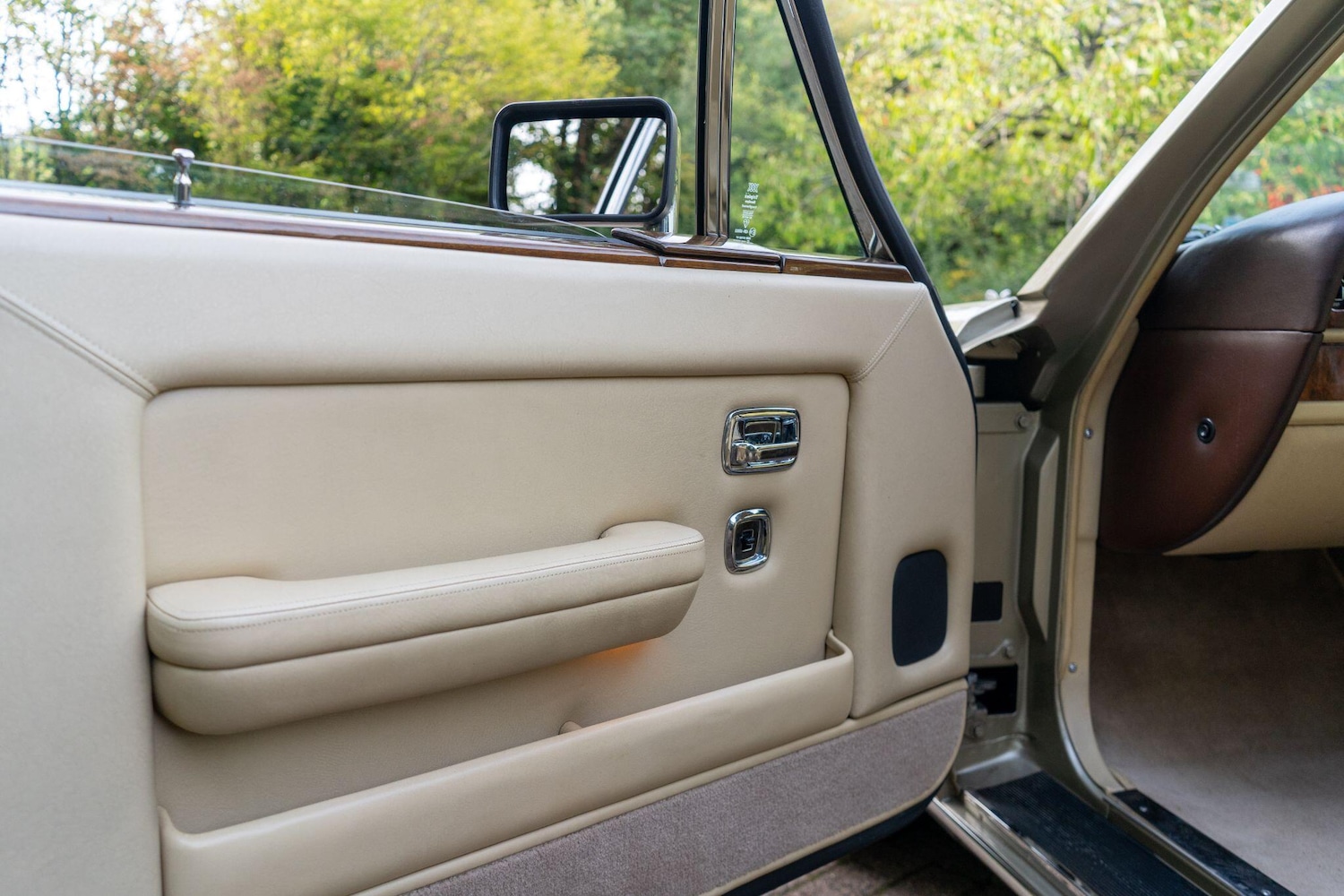 Used Rolls-Royce Silver Spirit for sale - 76714625: Photo 42