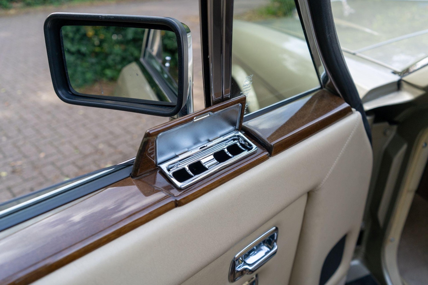 Used Rolls-Royce Silver Spirit for sale - 76714625: Photo 44