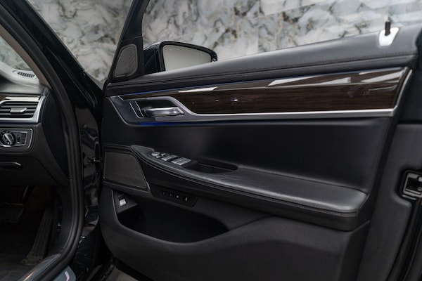 Used BMW 7 Series for sale - 76247372: Photo 37
