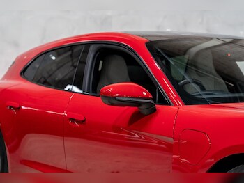 Used Porsche Taycan 2022 for sale - 78276652: Photo