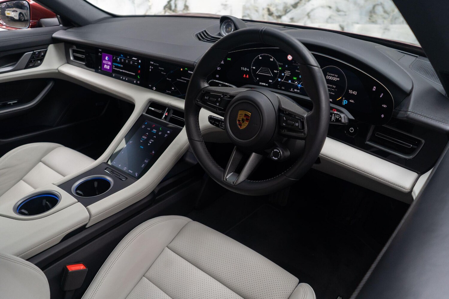 Used Porsche Taycan for sale - 77510248: Photo 11