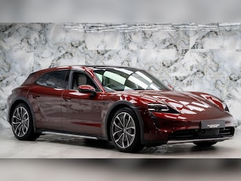 Used Porsche Taycan 2021 for sale - 77510248: Photo