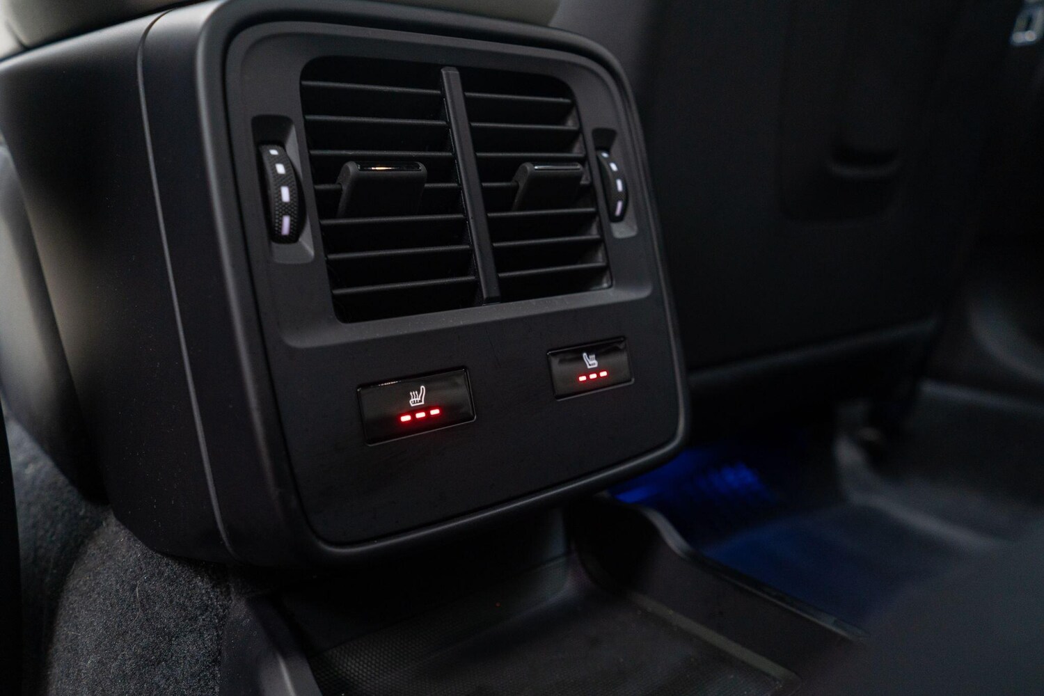 Used Porsche Taycan for sale - 77510248: Photo 21