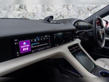 Used Porsche Taycan 2021 for sale - 77510248: Photo