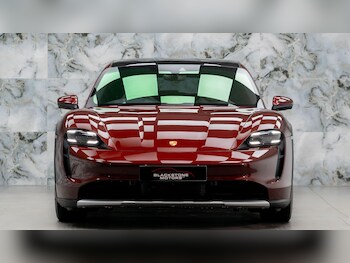 Used Porsche Taycan 2021 for sale - 77510248: Photo