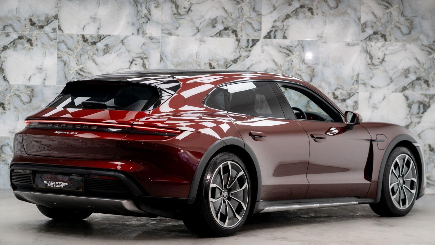 Used Porsche Taycan for sale - 77510248: Photo 8