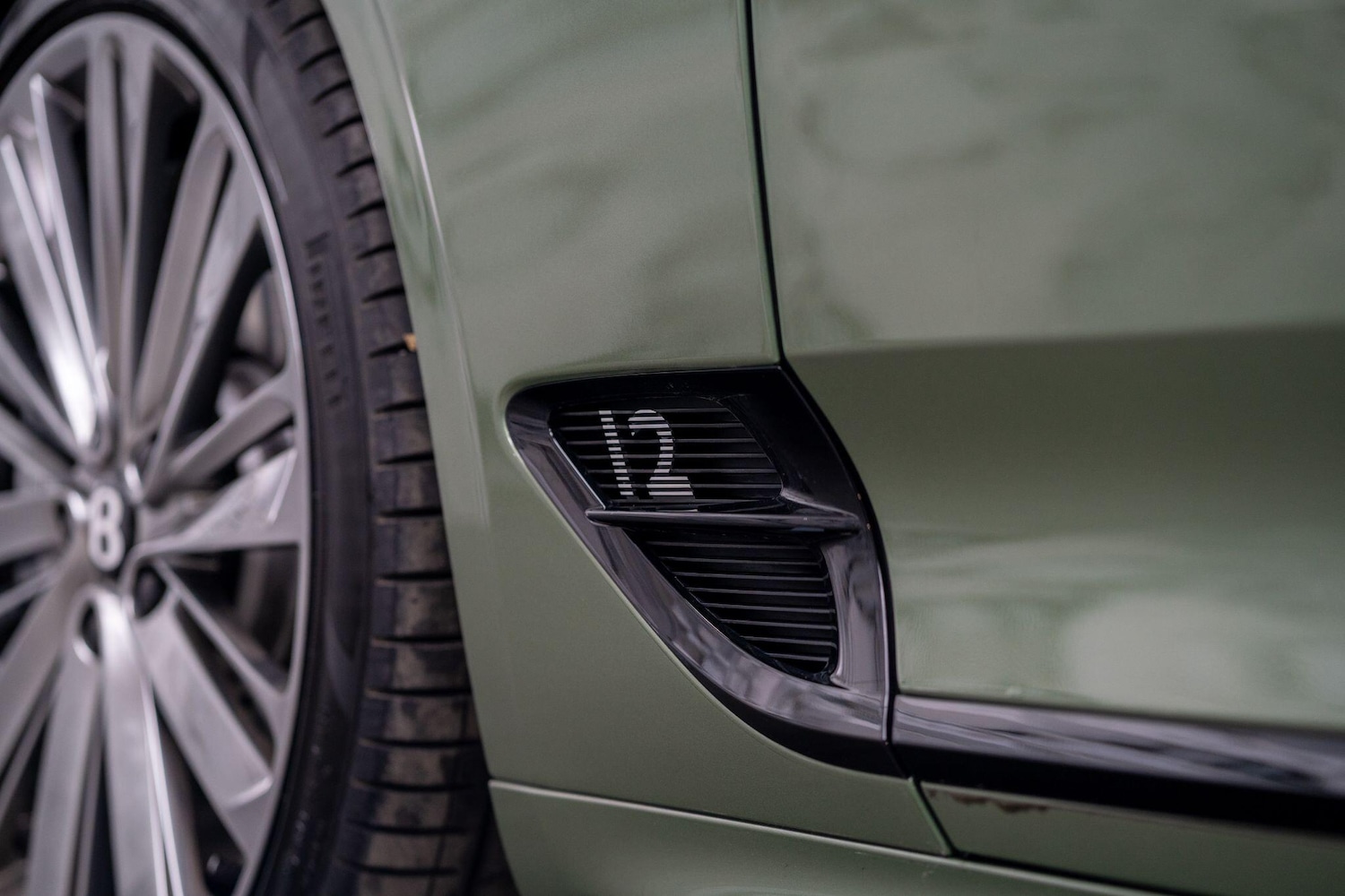 Used Bentley Continental 2024 for sale - 76742427: Photo 62