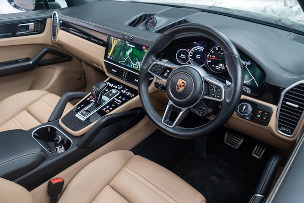 Used Porsche Cayenne 2018 for sale - 75532387: Photo 11