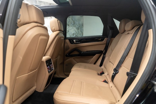 Used Porsche Cayenne 2018 for sale - 75532387: Photo 18