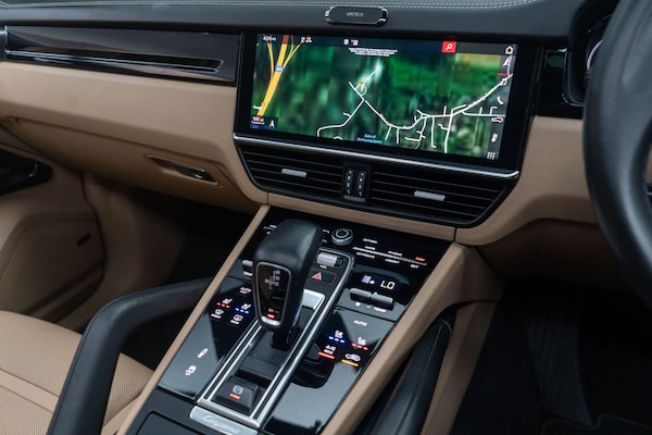 Used Porsche Cayenne 2018 for sale - 75532387: Photo 22