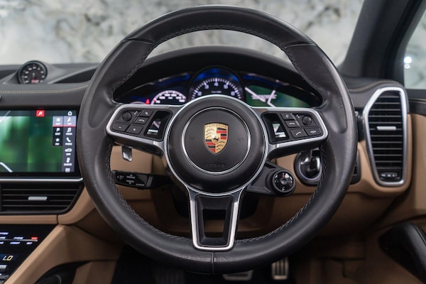 Used Porsche Cayenne 2018 for sale - 75532387: Photo 35