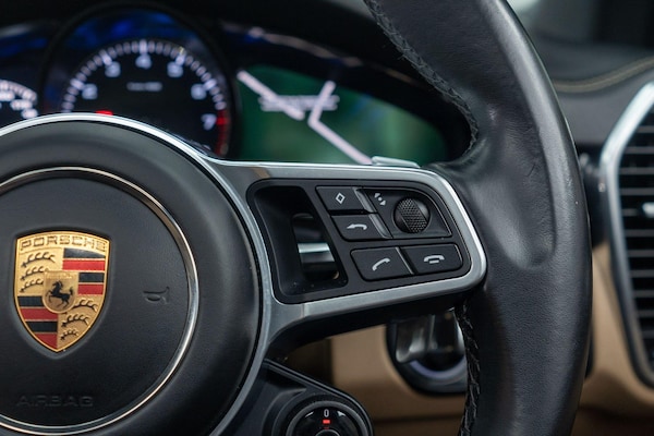 Used Porsche Cayenne 2018 for sale - 75532387: Photo 38