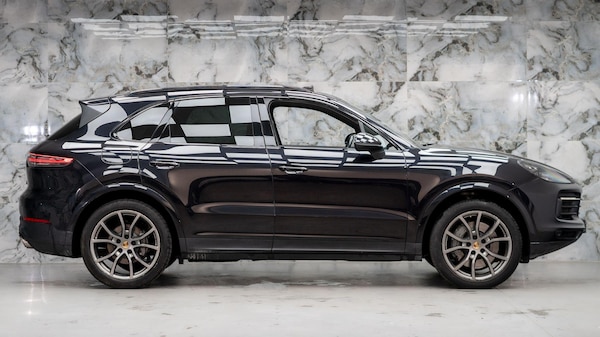 Used Porsche Cayenne 2018 for sale - 75532387: Photo 9