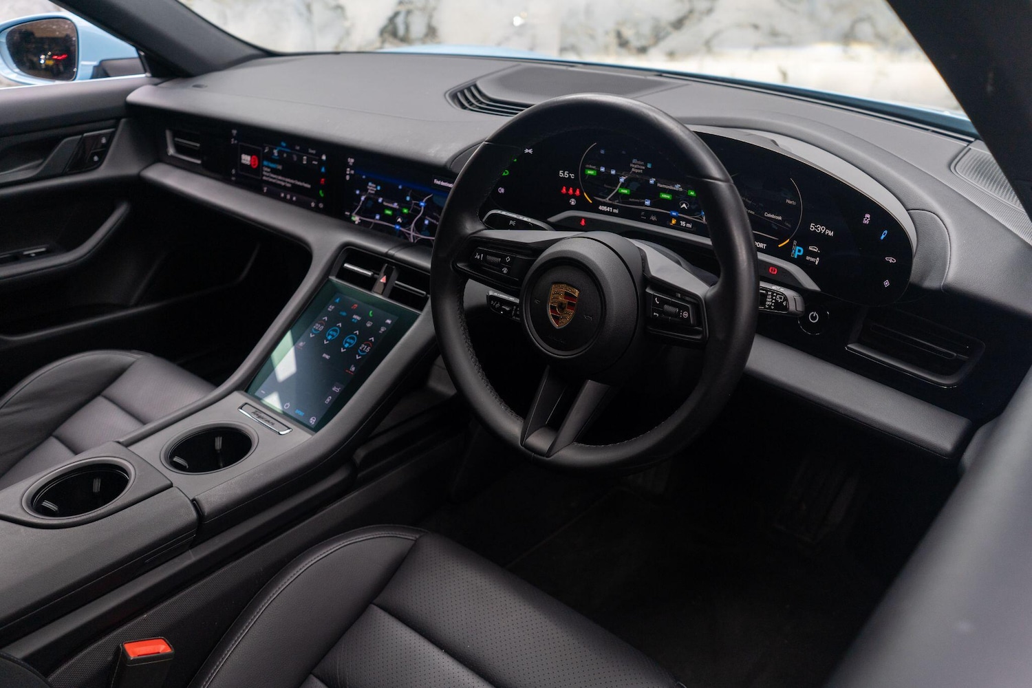 Used Porsche Taycan 2021 for sale - 76992605: Photo 11
