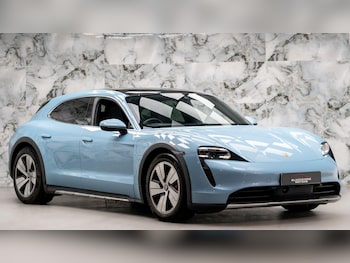 2021 (21) - 420kW 4S 93kWh 5dr Auto