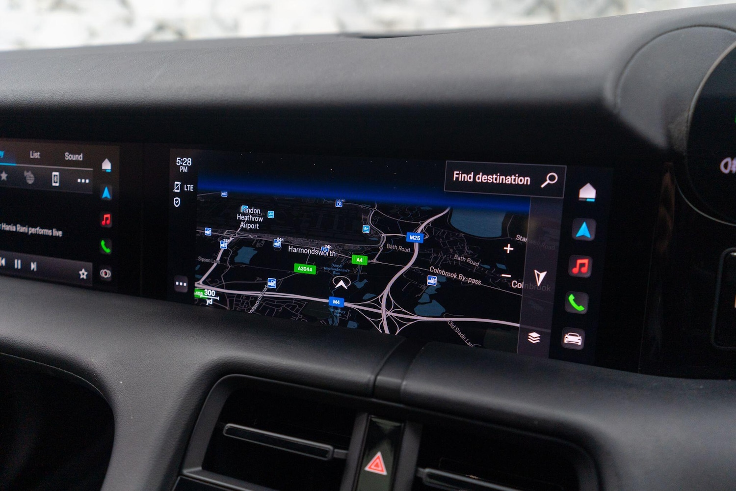 Used Porsche Taycan 2021 for sale - 76992605: Photo 25