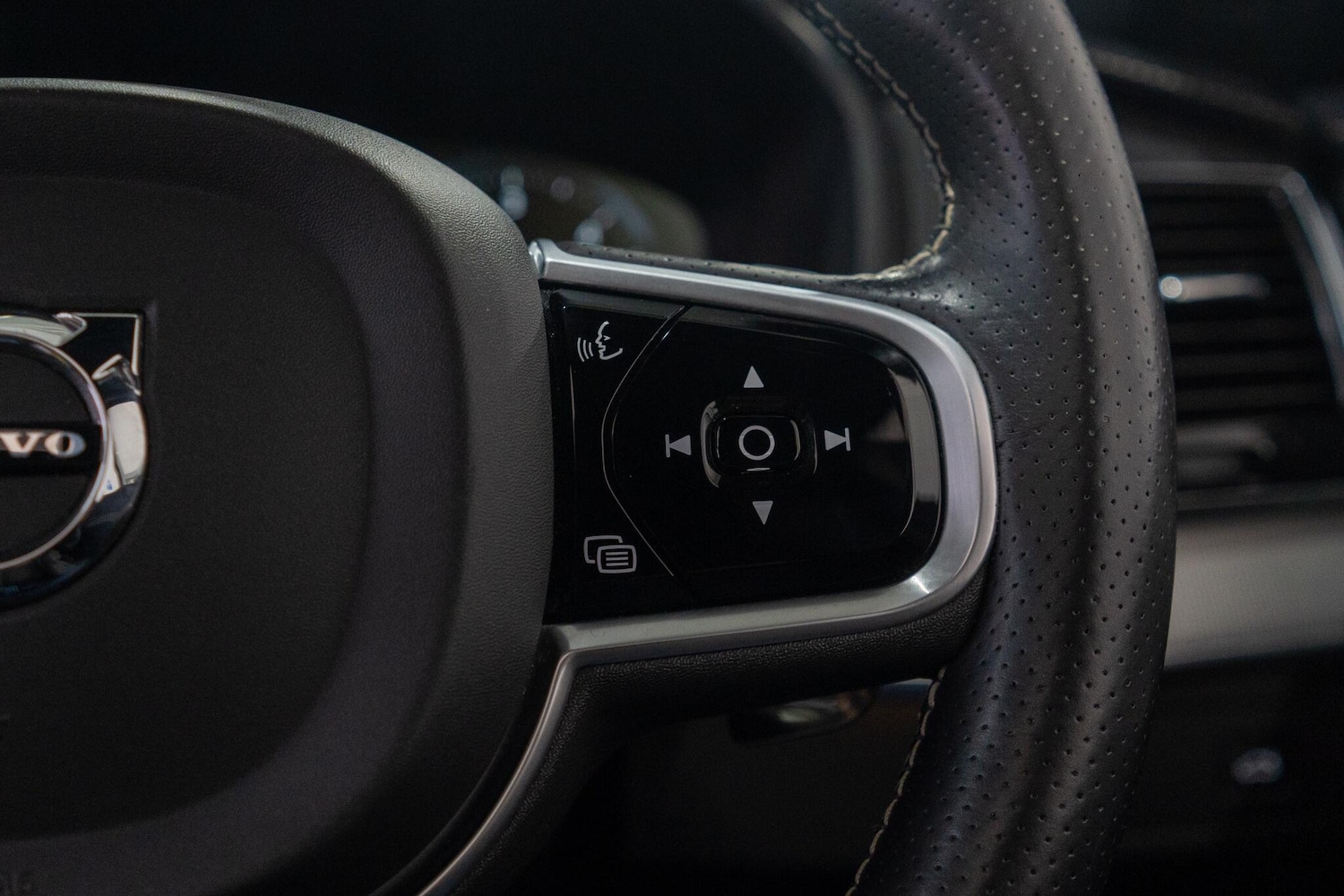 Used Volvo XC90 2018 for sale - 77478870: Photo 28