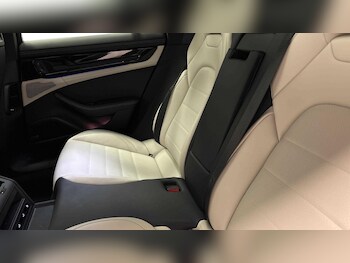 Used Porsche Panamera 2025 for sale - 77722572: Photo