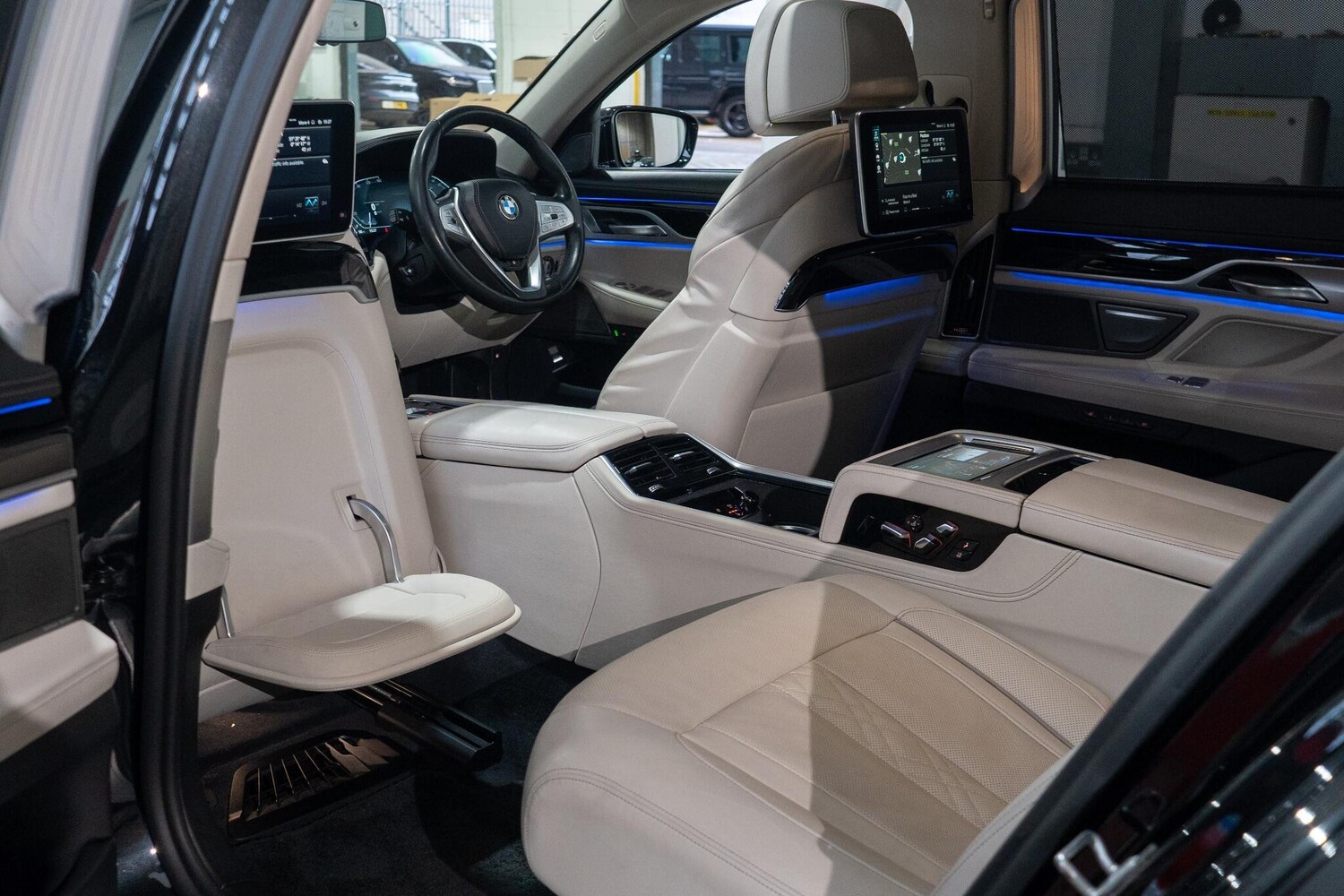 Used BMW 7 Series 2021 for sale - 77783611: Photo 50