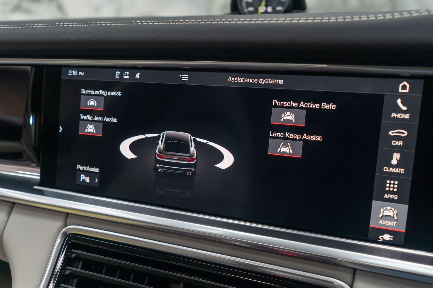 Used Porsche Panamera 2018 for sale - 76472452: Photo 26