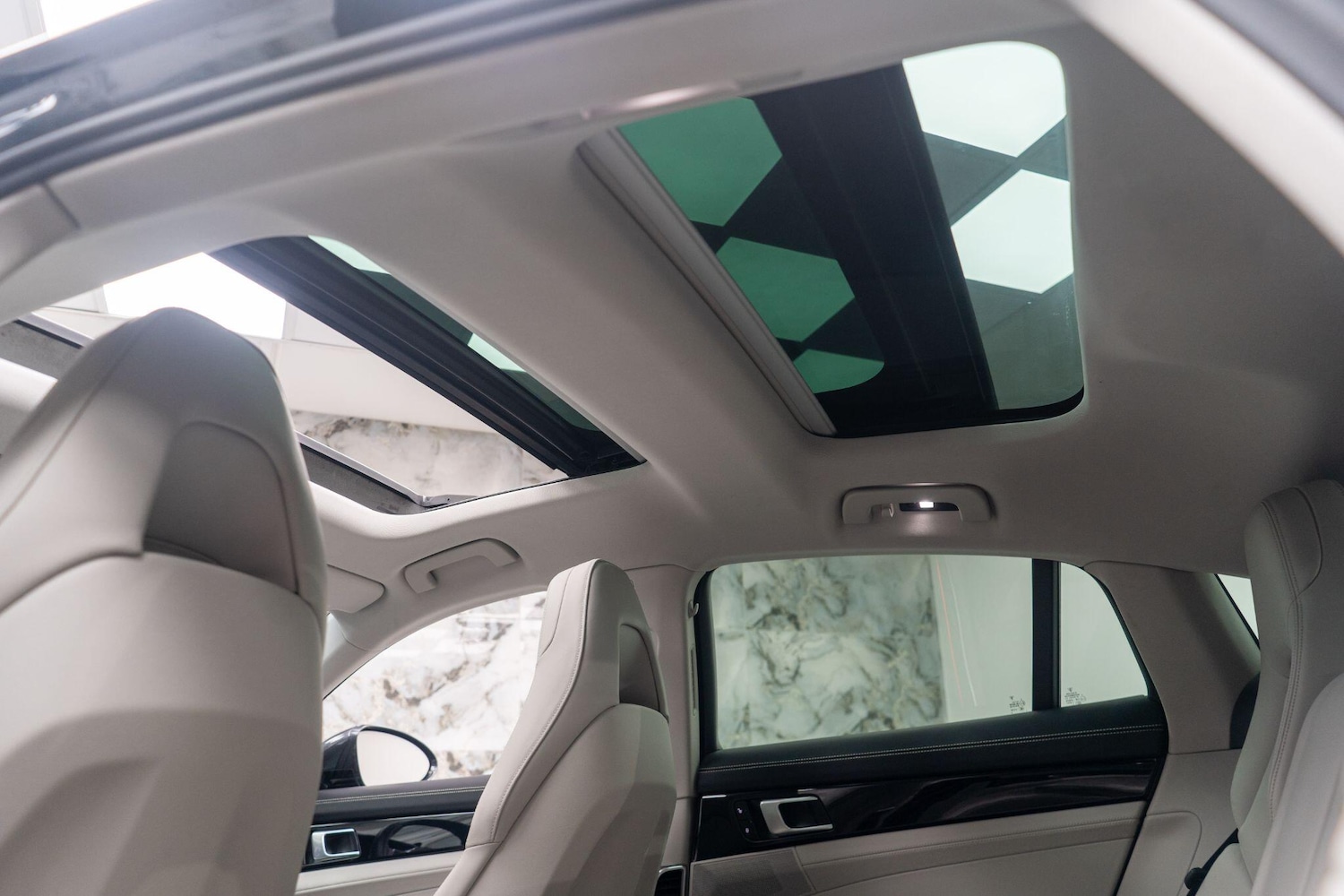 Used Porsche Panamera 2018 for sale - 76472452: Photo 30