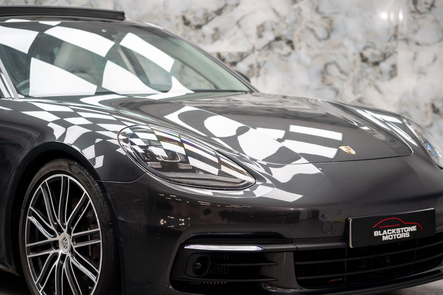 Used Porsche Panamera 2018 for sale - 76472452: Photo 40