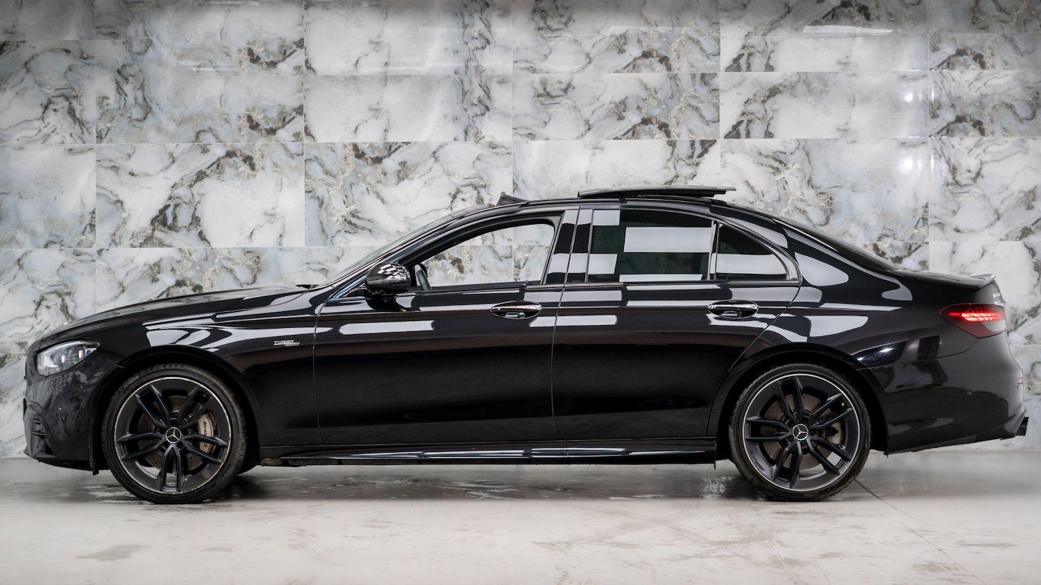 Used Mercedes-Benz E-Class 2021 for sale - 76152534: Photo 10